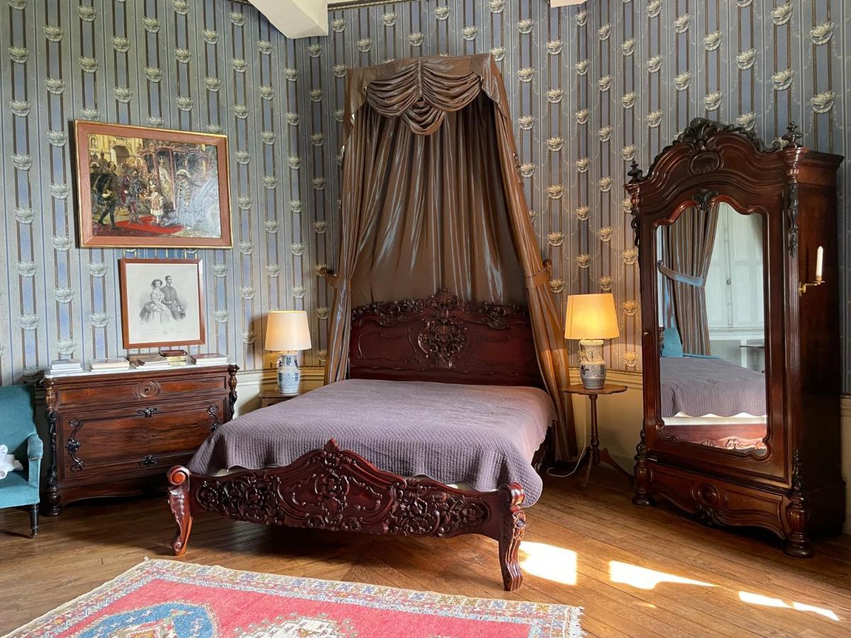 Chateau De Bostz Besson Екстериор снимка